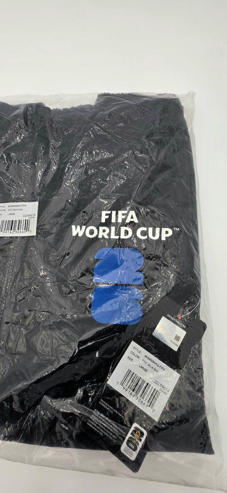 Outerstuff FIFA World Cup 2026 Full Zip Windbreaker Jacket Large NWT