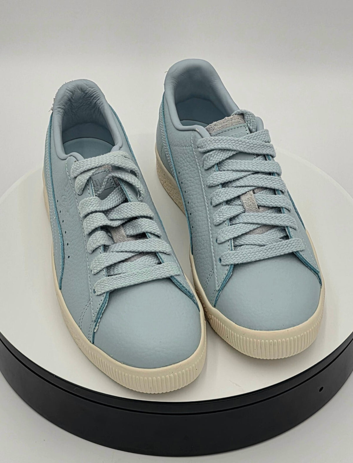 Puma Clyde Premium Frosted Dew Blue Leather Sneakers Mens Size US 8 NIB