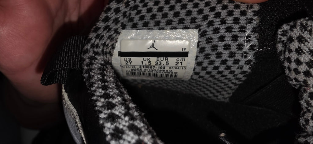 Nike Air Jordan 10 Retro Steel 2013 Youth Size 2Y Sneakers White Black